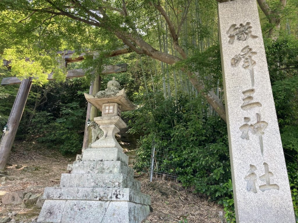 伊庭の神社